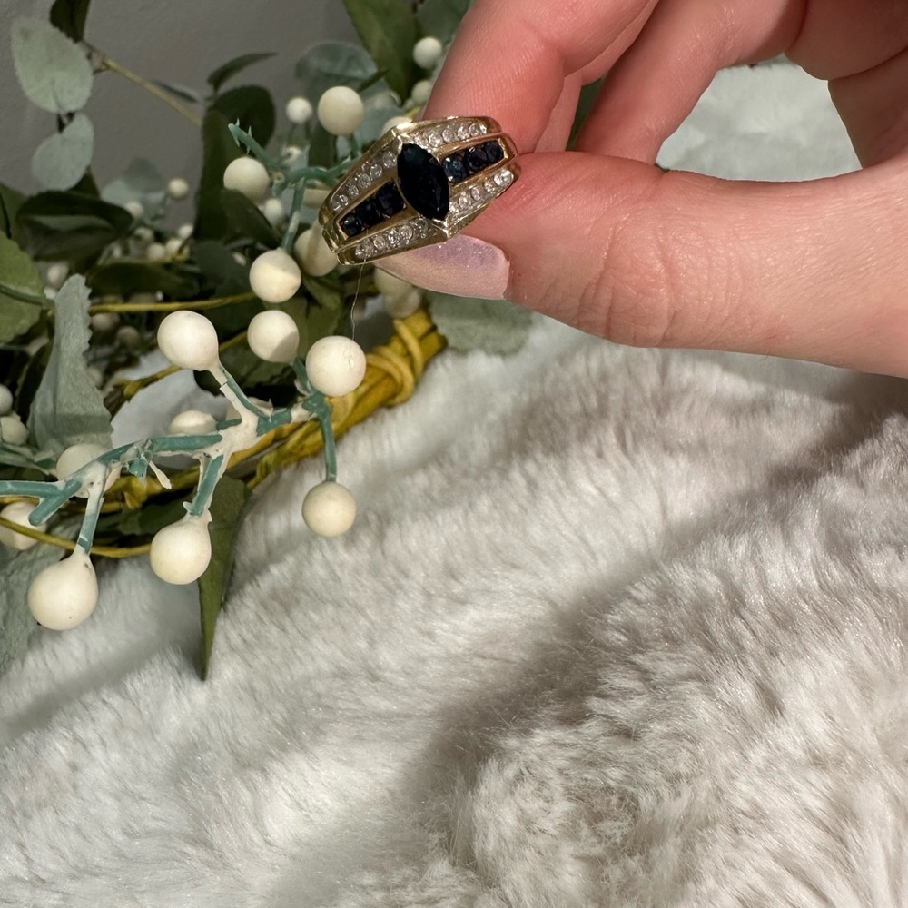 14K White Gold Sapphire & Diamond Ring - Picture 9 of 13
